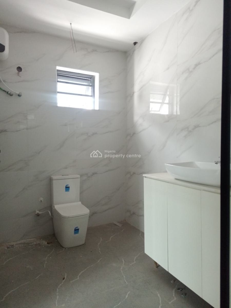 5 Bedroom Luxury Built Detached House, in a Service Fully Estate, Ikeja Gra, Ikeja, Lagos, Detached Duplex for Sale
