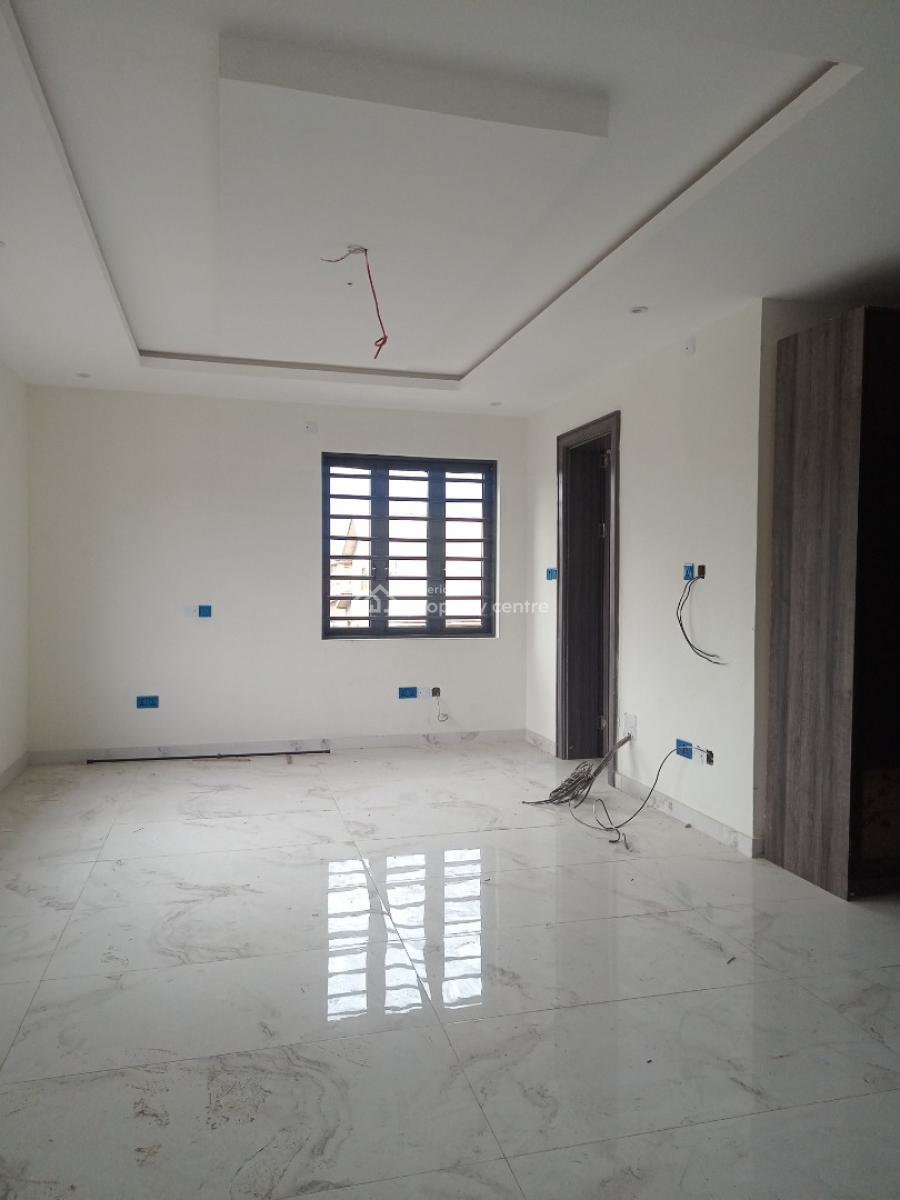 5 Bedroom Luxury Built Detached House, in a Service Fully Estate, Ikeja Gra, Ikeja, Lagos, Detached Duplex for Sale