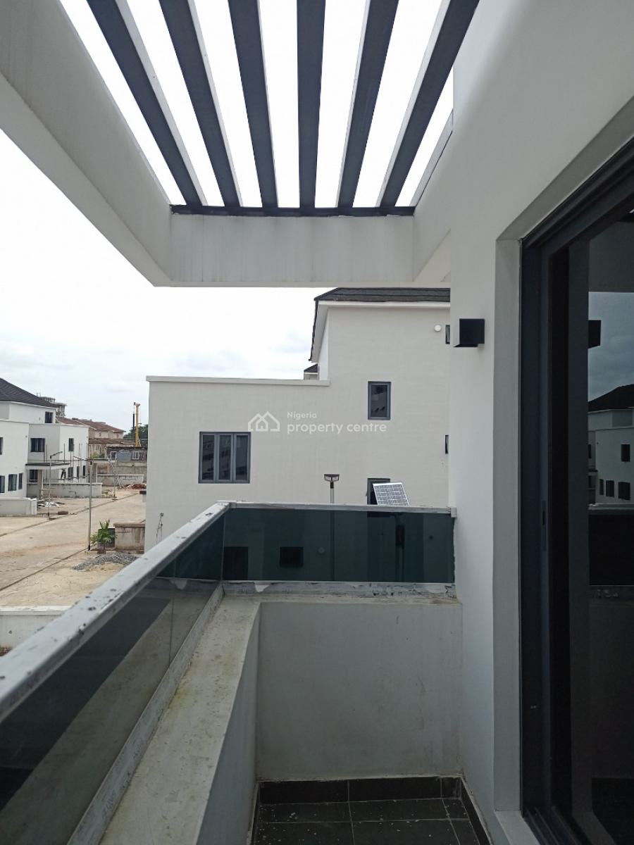 5 Bedroom Luxury Built Detached House, in a Service Fully Estate, Ikeja Gra, Ikeja, Lagos, Detached Duplex for Sale