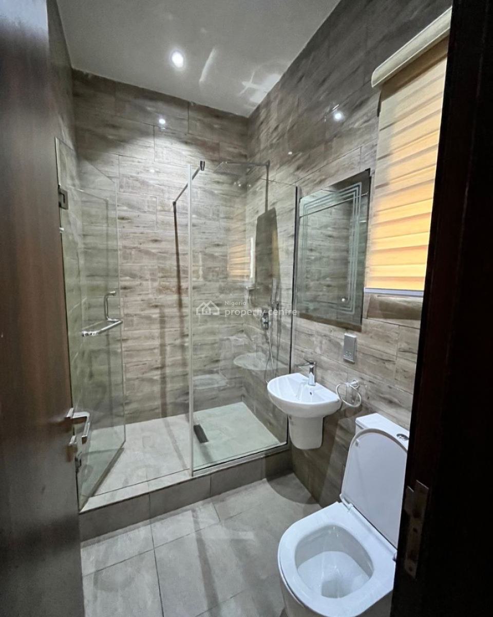 Stunning 2 Bedroom Penthouse with Bq, Lekki Phase 1, Lekki Phase 1, Lekki, Lagos, Detached Duplex for Sale