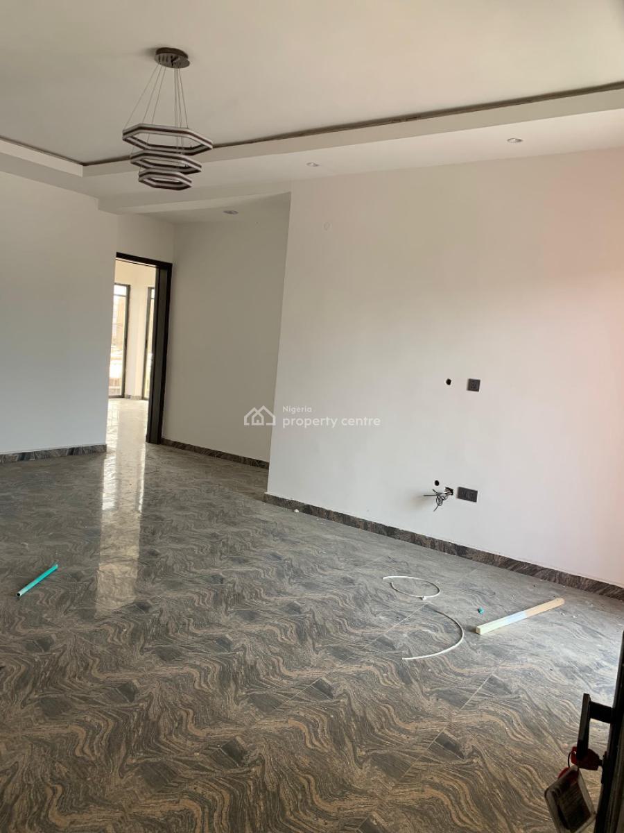 Spacious 2 Bedroom Apartment, Ikota, Lekki, Lagos, Flat / Apartment for Rent