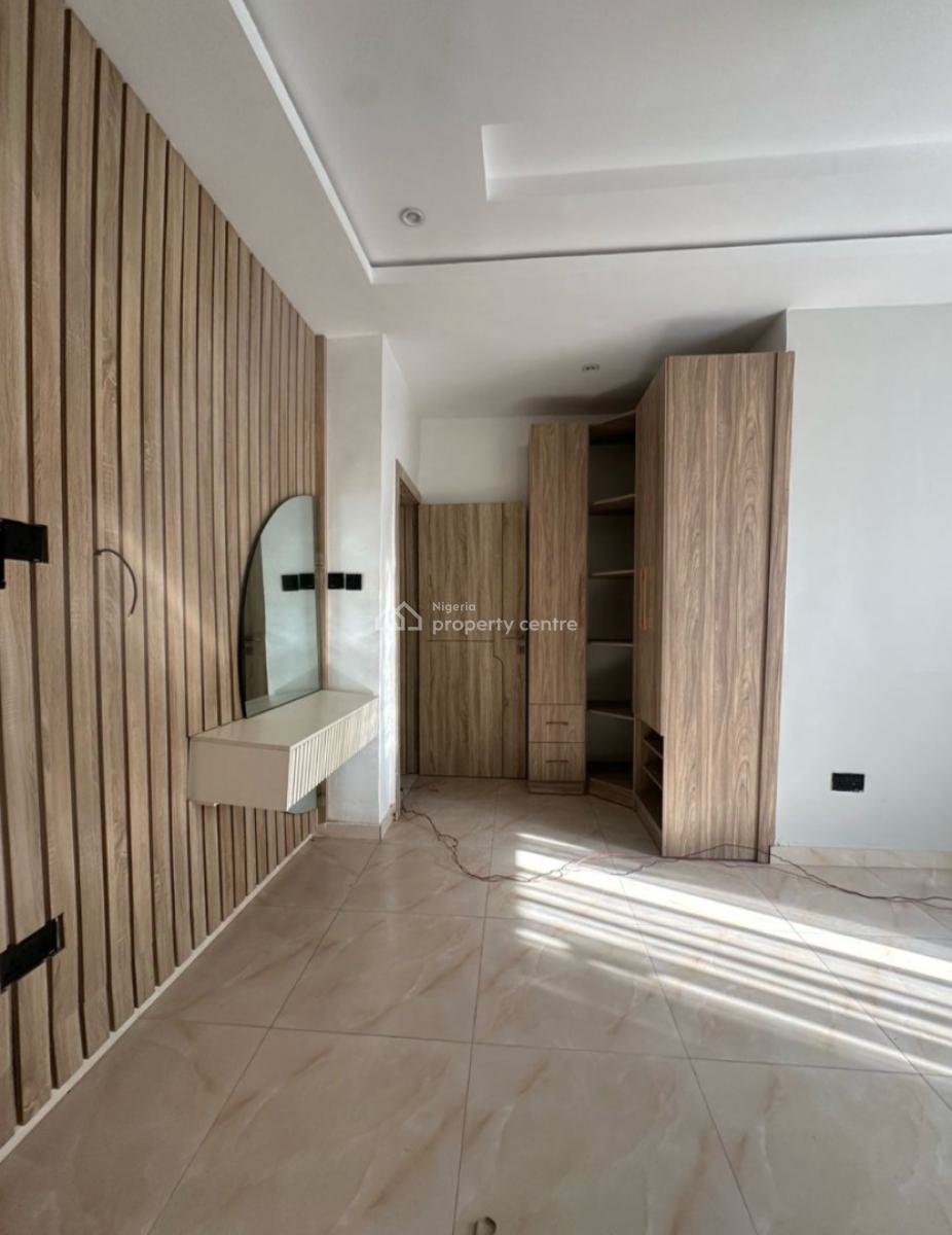 Two Bedrooms Flat, Cybervill Estate, Off Nike Art Gallery, Ikate, Lekki, Lagos, Flat / Apartment for Rent