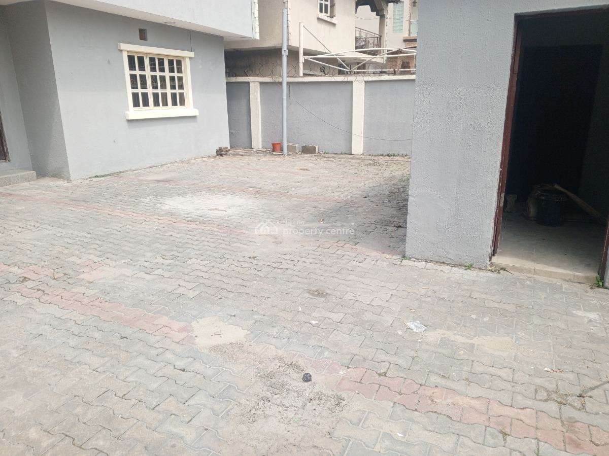 Luxury 5 Bedroom Fully Detached House with Bq, Lekki Phase 1, Lekki, Lagos, Detached Duplex for Rent