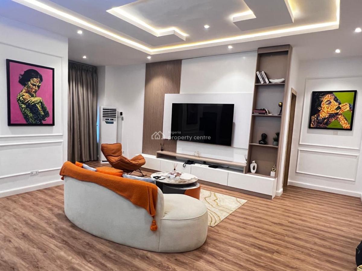 Premium 1 Bedroom with Rooftop Pool, Tokunboh Omisore Street, Lekki Phase 1, Lekki, Lagos, Mini Flat (room and Parlour) Short Let