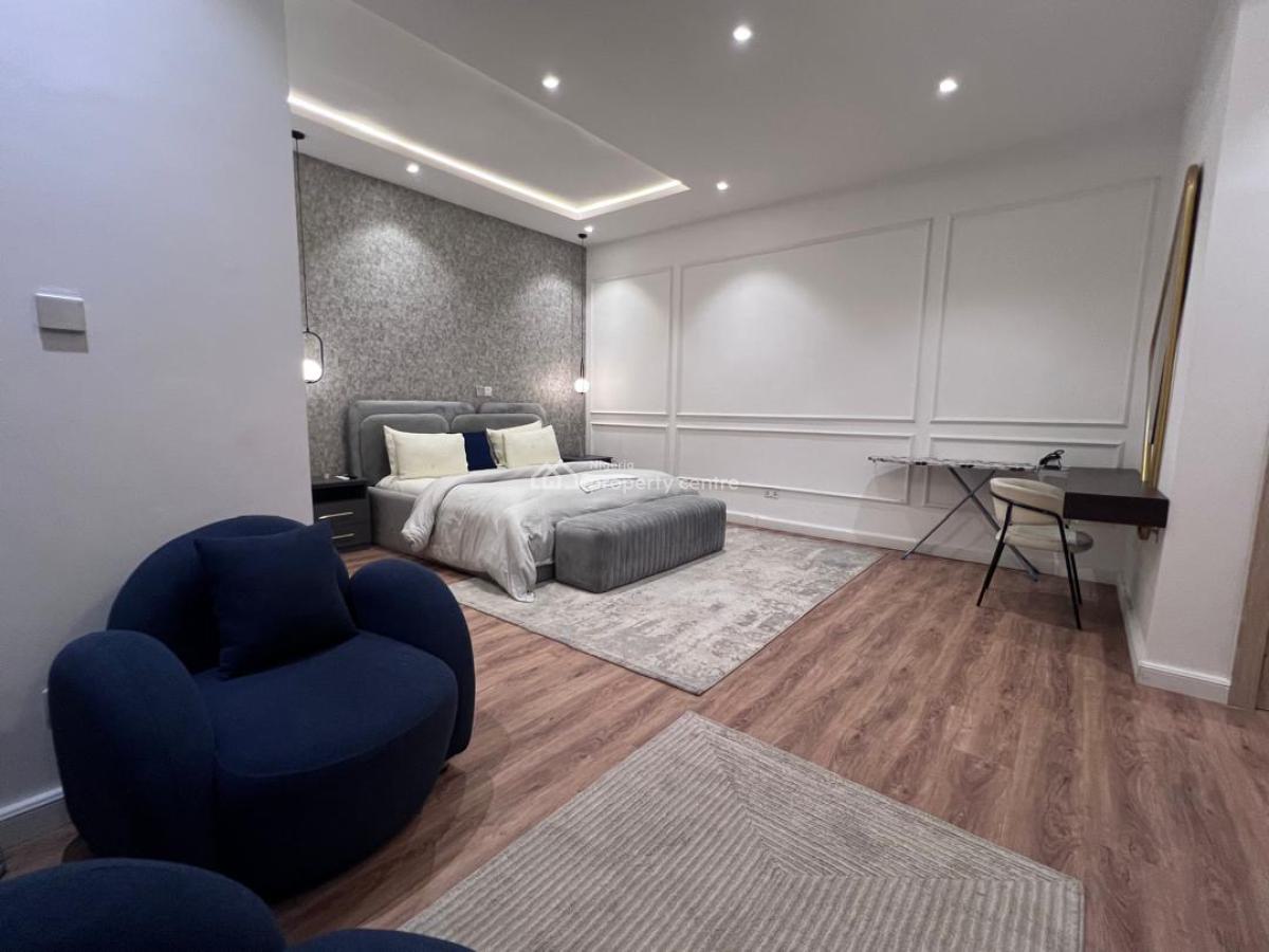 Premium 1 Bedroom with Rooftop Pool, Tokunboh Omisore Street, Lekki Phase 1, Lekki, Lagos, Mini Flat (room and Parlour) Short Let