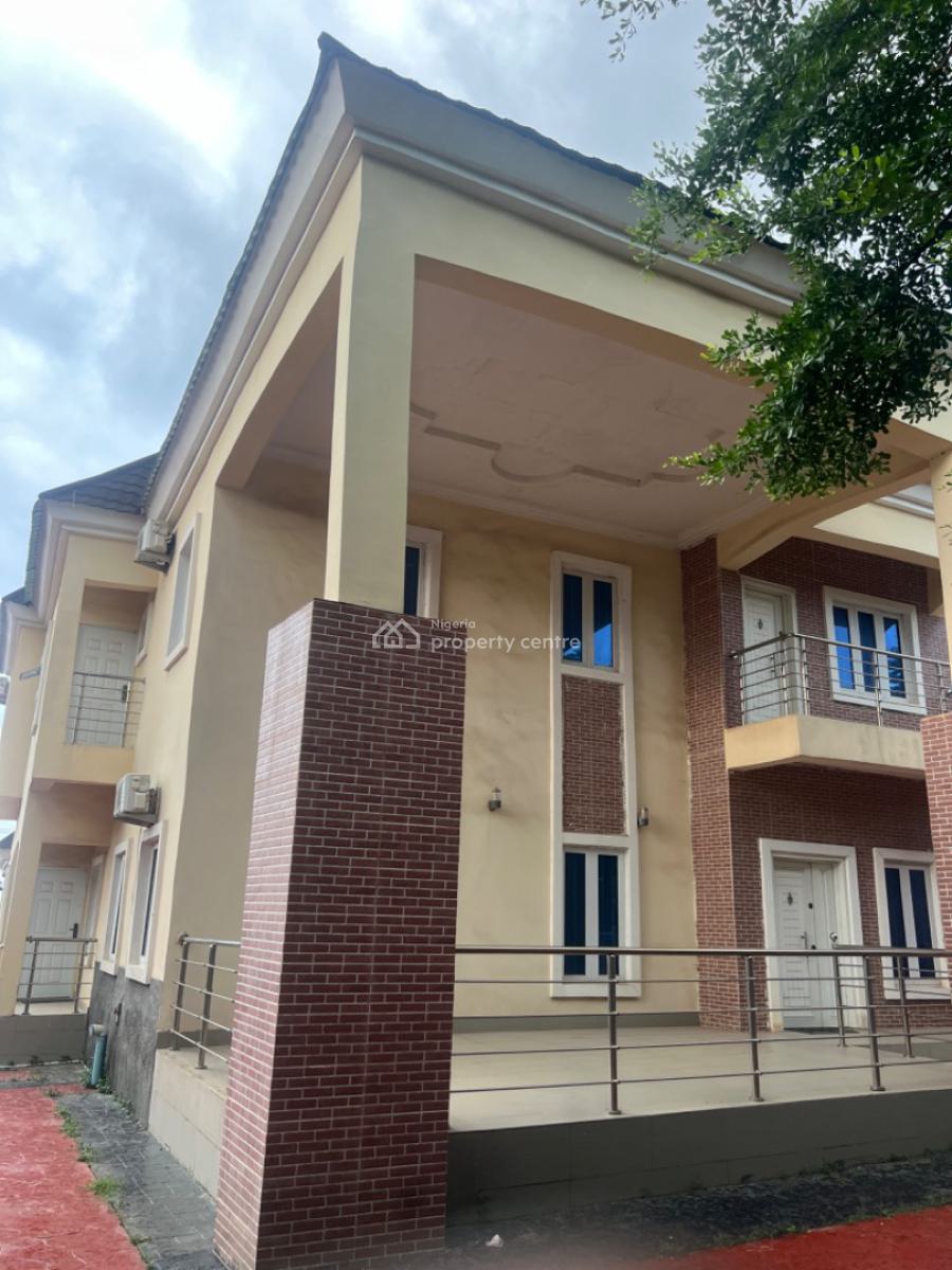 Standard 5-bedroom Duplex, Emmanuel Mbaka Road, Airport Road, Lugbe District, Abuja, House for Rent