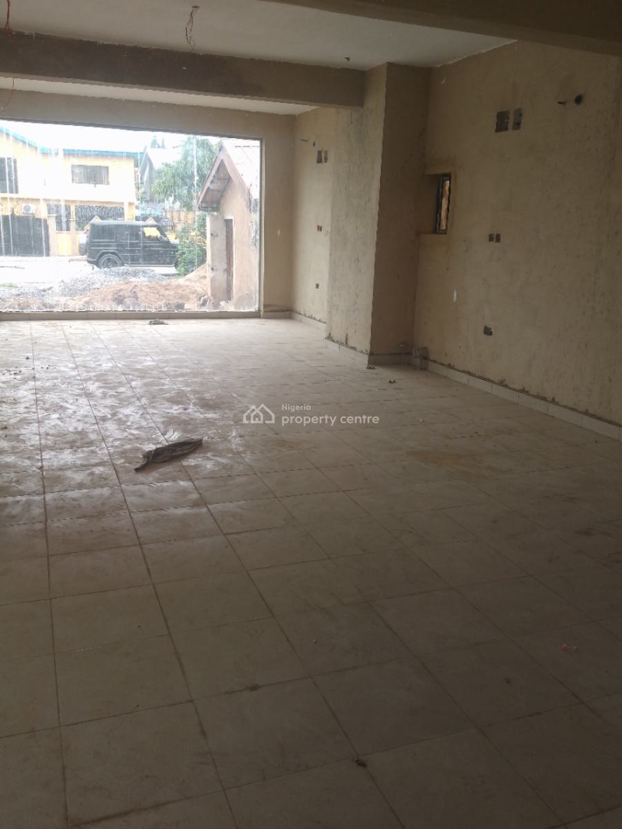 Shop Measuring 35sqm² Facing a Major Road., Gwarinpa, Abuja, Shop for Rent