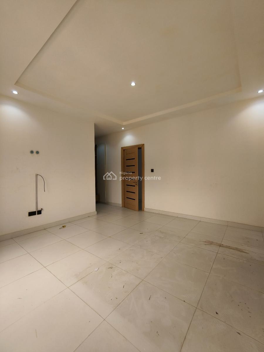 Luxury and Spacious Serviced 4 Bedroom Plus Bq, Admiralty Way, Lekki, Lagos, Terraced Duplex for Rent