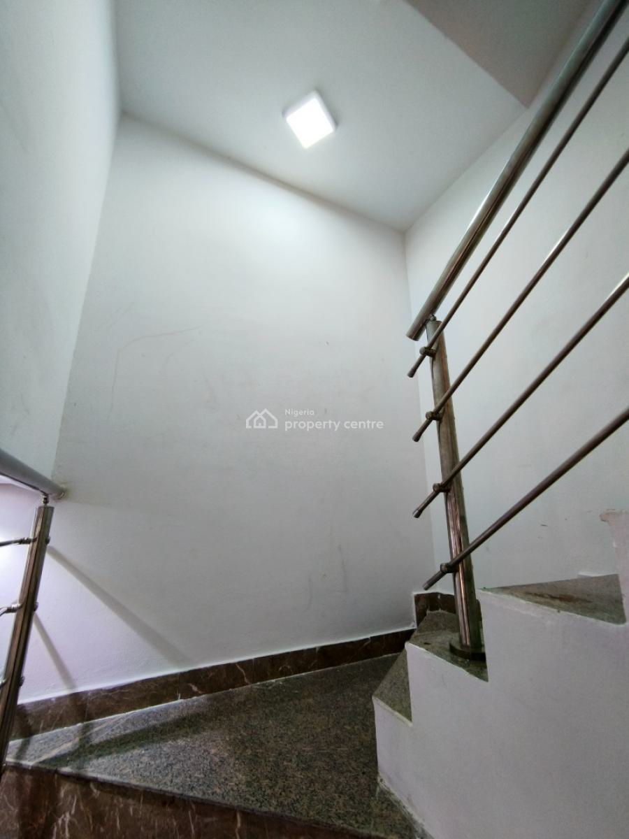 Luxury and Spacious Serviced 4 Bedroom Plus Bq, Admiralty Way, Lekki, Lagos, Terraced Duplex for Rent