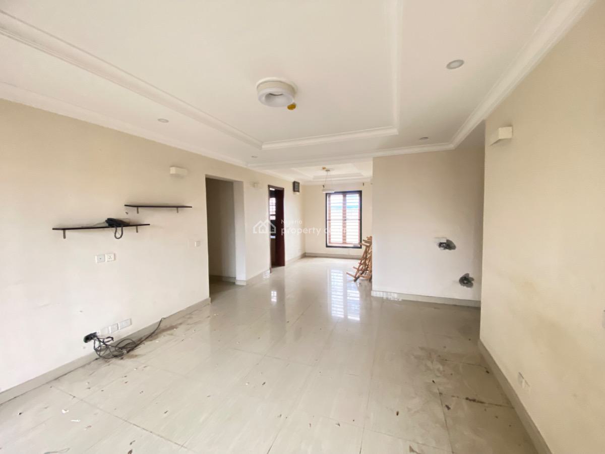 Modern 3 Bedroom Apartment with Bq Available, Ikota, Lekki, Lagos, Flat / Apartment for Rent