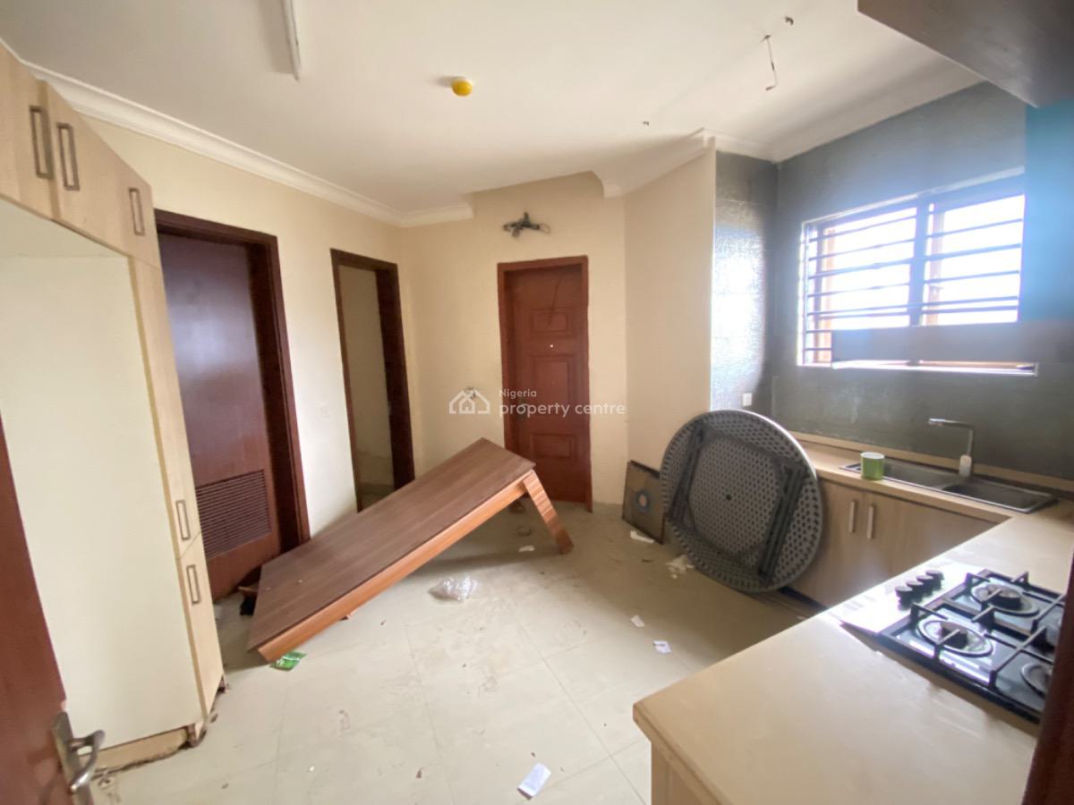 Modern 3 Bedroom Apartment with Bq Available, Ikota, Lekki, Lagos, Flat / Apartment for Rent