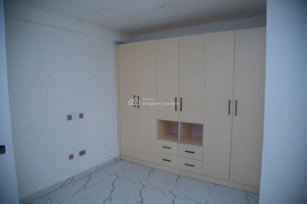 Luxury 3 Bedroom Apartments with Governors Consent/c of O, Chevron Chevy Castle, Lekki, Lagos, Block of Flats for Sale