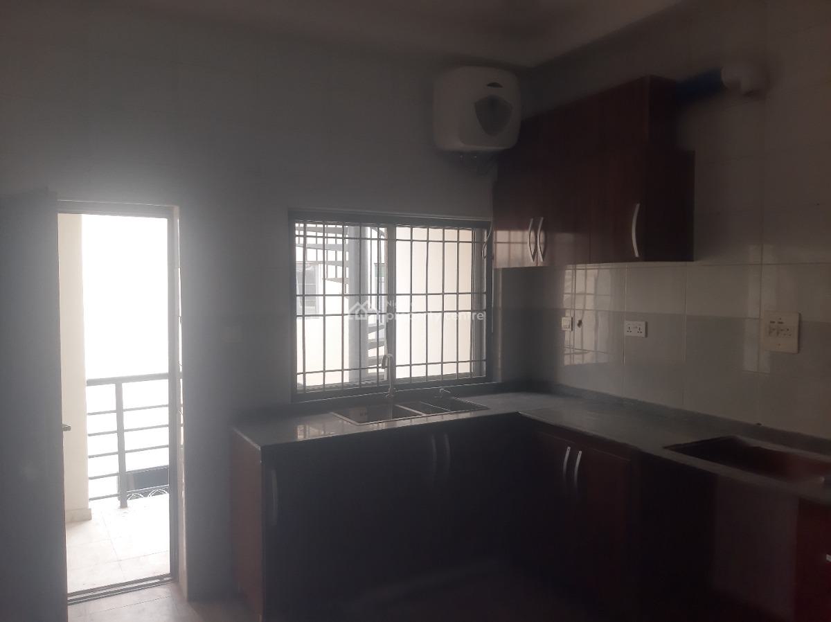 Tastefully Finished and Serviced 3 Bedroom Apartment, Gilmore, Jahi, Abuja, Flat / Apartment for Rent