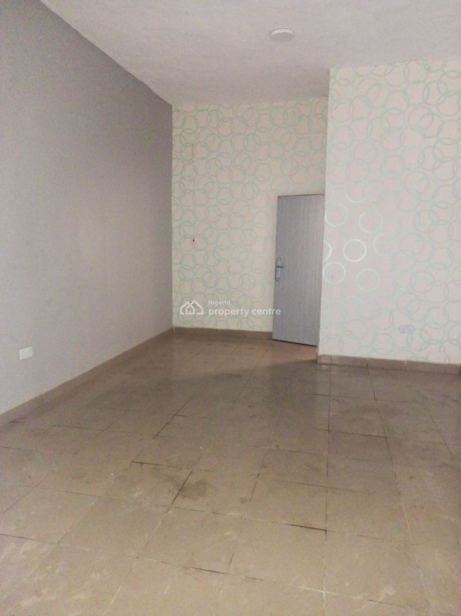 Spacious Shop Available, 3rd Avenue, Gwarinpa, Abuja, Shop for Rent