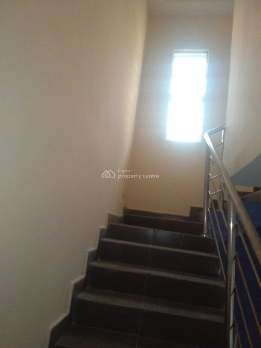 Well Maintained 2 Bedroom Terrace Duplex, Ikota, Lekki, Lagos, Terraced Duplex for Rent