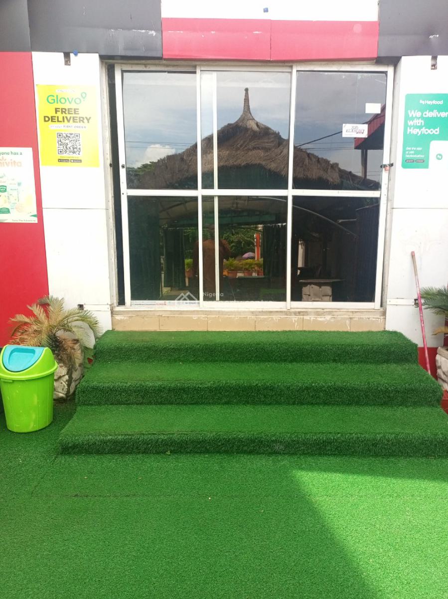 Massive Restaurant Space Available, Gwarinpa, Abuja, Restaurant / Bar for Rent