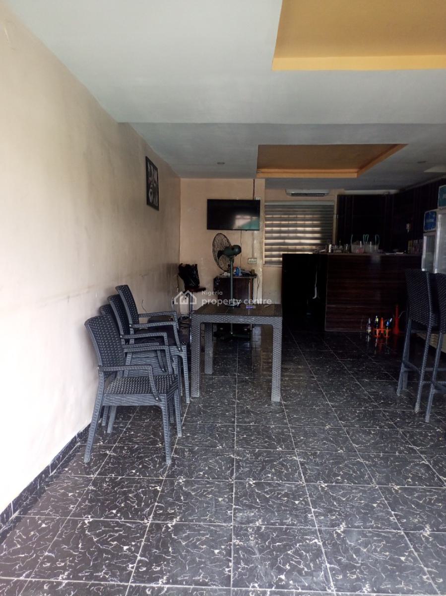 Massive Restaurant Space Available, Gwarinpa, Abuja, Restaurant / Bar for Rent