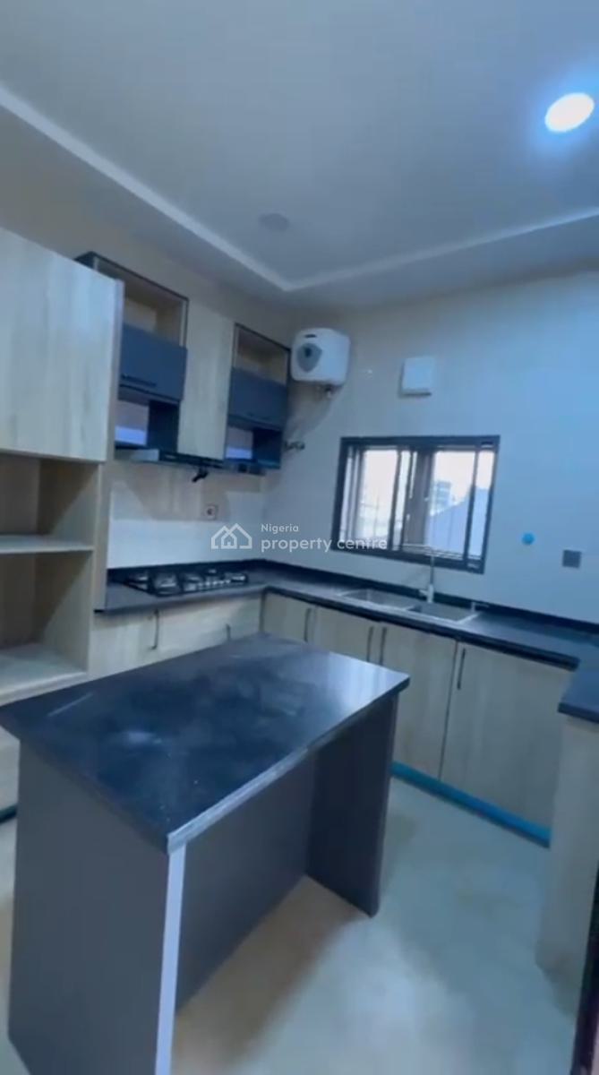 Serviced 3 Bedroom Flat with Generator, Gilmore, Jahi, Abuja, Flat / Apartment for Rent