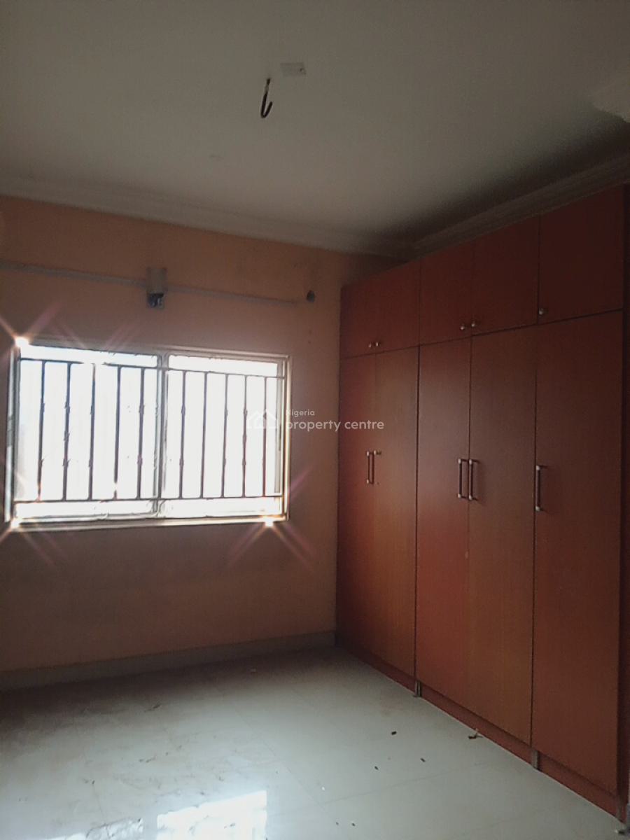 Commercial, Office, Residential, 3 Bedrooms Flat, Ist Floor and Ground Floor, Utako, Abuja, Flat / Apartment for Rent