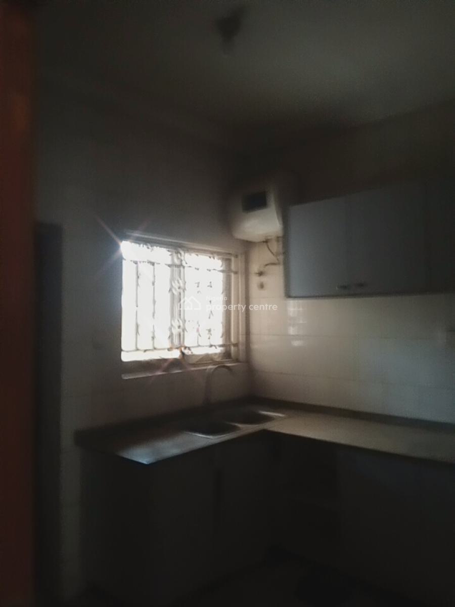 Commercial, Office, Residential, 3 Bedrooms Flat, Ist Floor and Ground Floor, Utako, Abuja, Flat / Apartment for Rent