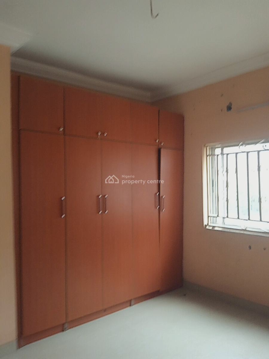 Commercial, Office, Residential, 3 Bedrooms Flat, Ist Floor and Ground Floor, Utako, Abuja, Flat / Apartment for Rent