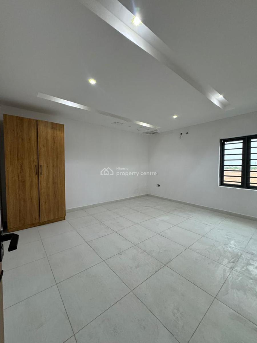 2-bedroom Apartment, Lekki Phase 1, Lekki, Lagos, Flat / Apartment for Sale