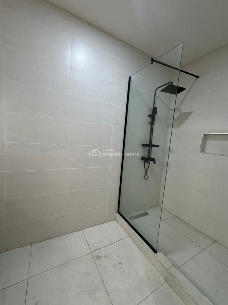 2-bedroom Apartment, Lekki Phase 1, Lekki, Lagos, Flat / Apartment for Sale