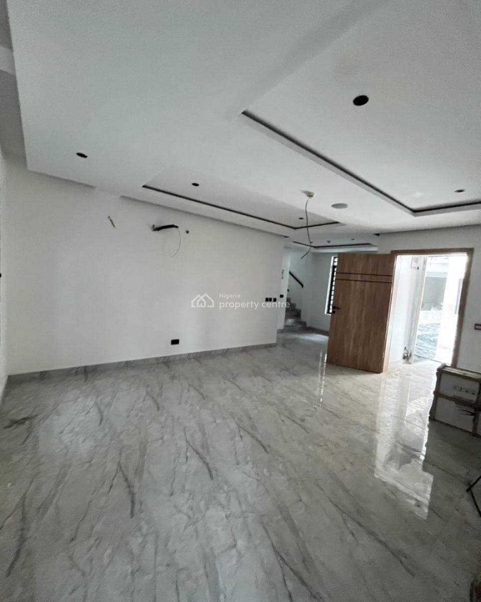 Stunning 4 Bedroom Maisonette with Bq, Lekki Phase 1, Lekki, Lagos, Detached Duplex for Sale