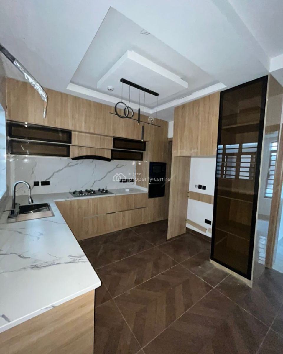 Stunning 4 Bedroom Maisonette with Bq, Lekki Phase 1, Lekki, Lagos, Detached Duplex for Sale