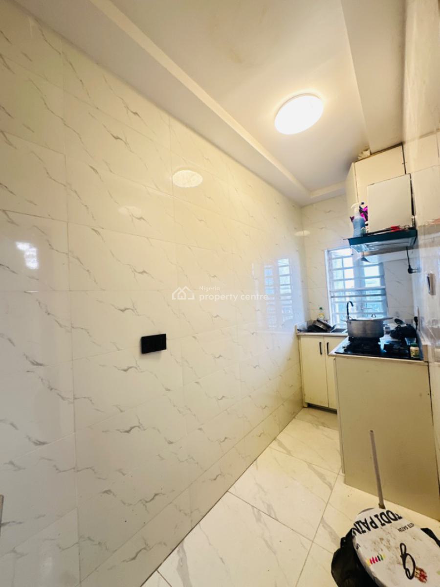 Fully Serviced 1 Bedroom Apartment Available, New Road, Lekki, Lagos, Mini Flat (room and Parlour) for Rent