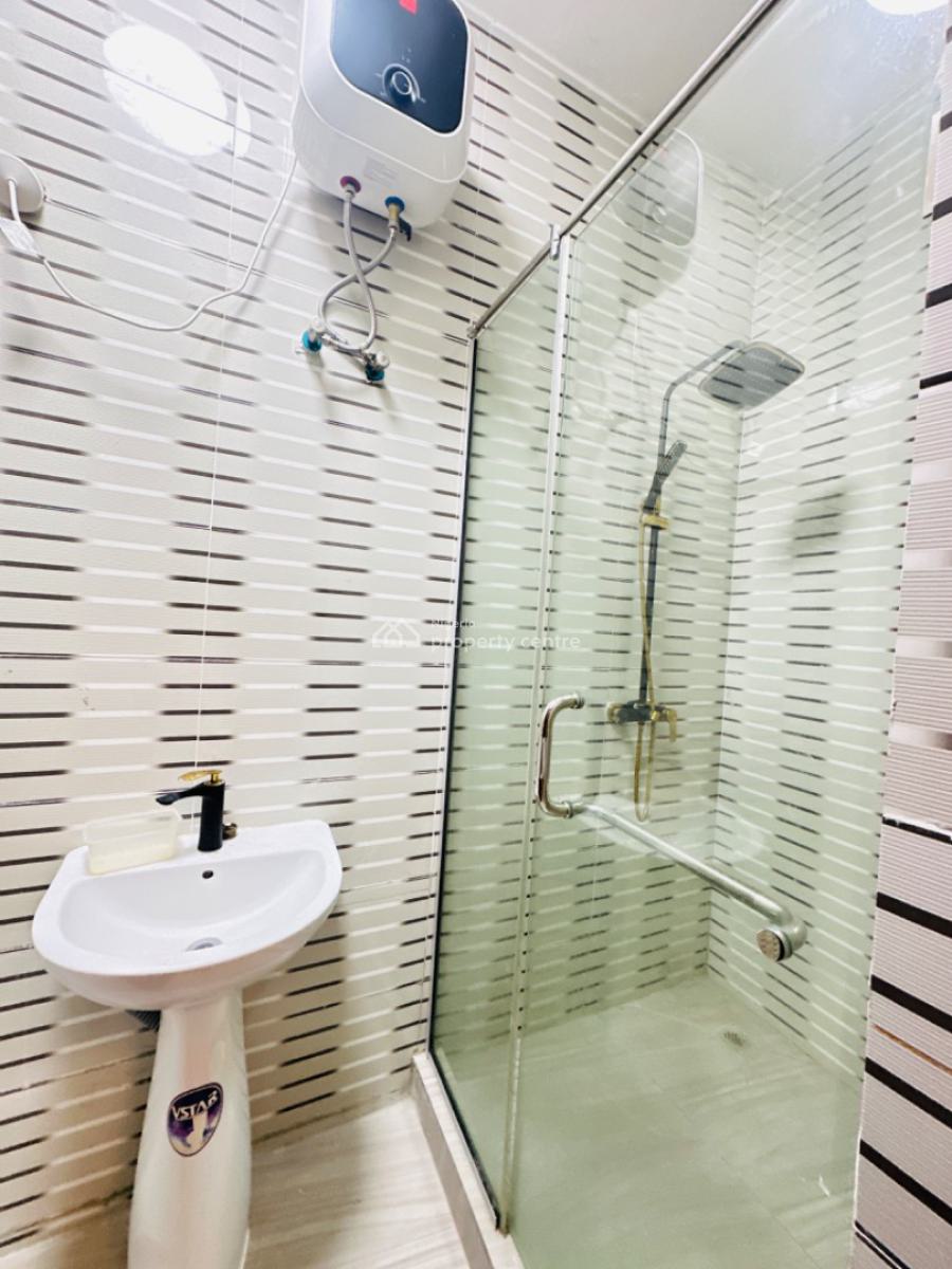 Fully Serviced 1 Bedroom Apartment Available, New Road, Lekki, Lagos, Mini Flat (room and Parlour) for Rent