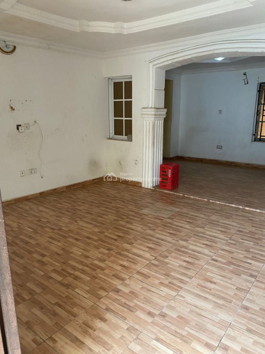 Well Maintained 3 Bedroom Apartment Just Four Tenants in Compound, Along Cooperative Estate, Badore, Ajah, Lagos, Flat / Apartment for Rent