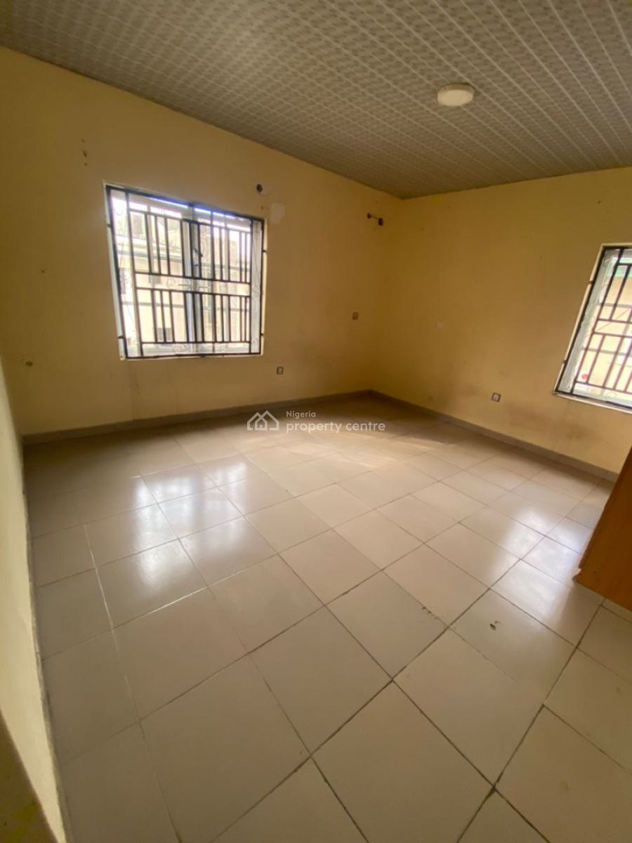 Well Maintained 3 Bedroom Apartment Just Four Tenants in Compound, Along Cooperative Estate, Badore, Ajah, Lagos, Flat / Apartment for Rent