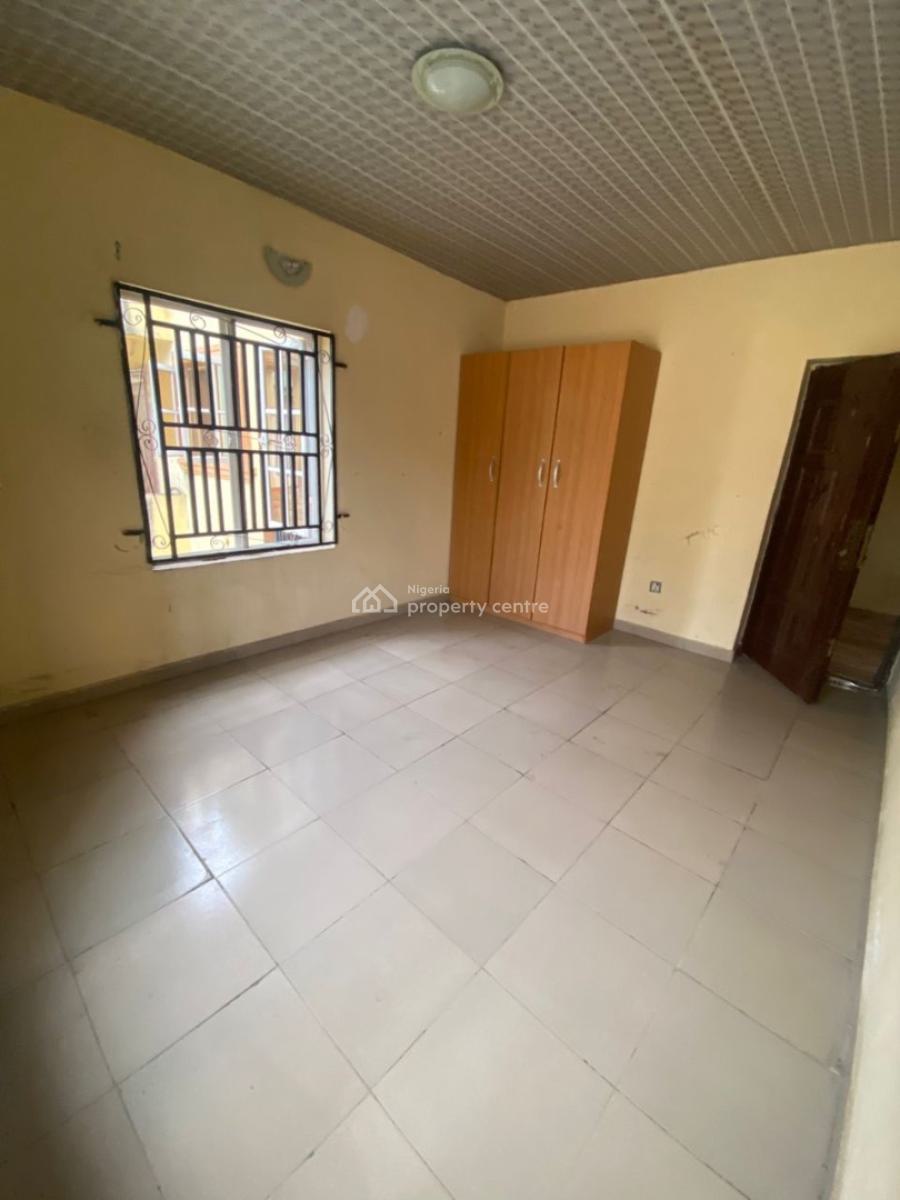 Well Maintained 3 Bedroom Apartment Just Four Tenants in Compound, Along Cooperative Estate, Badore, Ajah, Lagos, Flat / Apartment for Rent