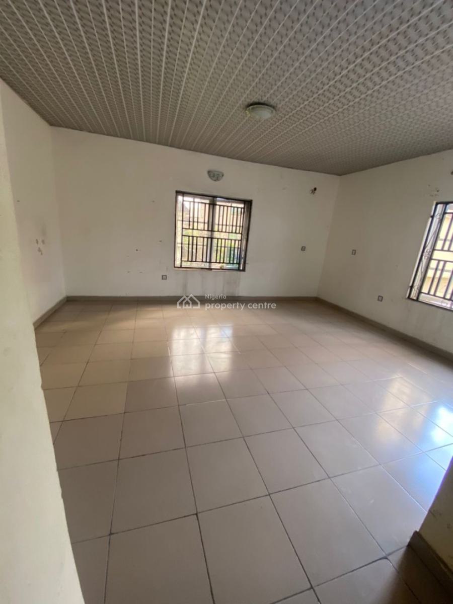Well Maintained 3 Bedroom Apartment Just Four Tenants in Compound, Along Cooperative Estate, Badore, Ajah, Lagos, Flat / Apartment for Rent