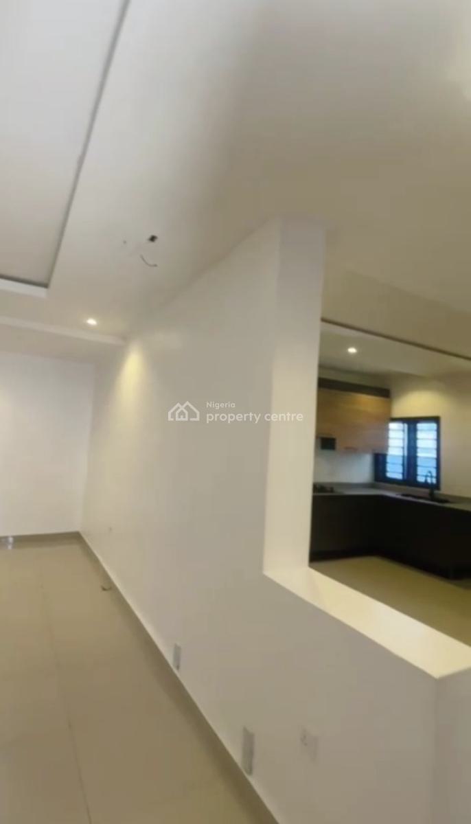 New Standard Ensuit 1 Bedroom Spacious Studio Apartment with Pool, Off Admiralty Way, Lekki Phase 1, Lekki, Lagos, Mini Flat (room and Parlour) for Sale