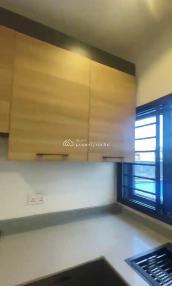 New Standard Ensuit 1 Bedroom Spacious Studio Apartment with Pool, Off Admiralty Way, Lekki Phase 1, Lekki, Lagos, Mini Flat (room and Parlour) for Sale