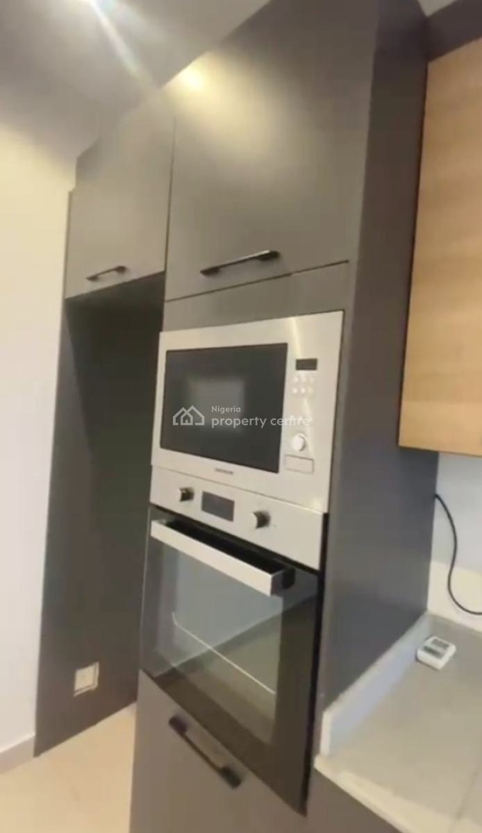 New Standard Ensuit 1 Bedroom Spacious Studio Apartment with Pool, Off Admiralty Way, Lekki Phase 1, Lekki, Lagos, Mini Flat (room and Parlour) for Sale