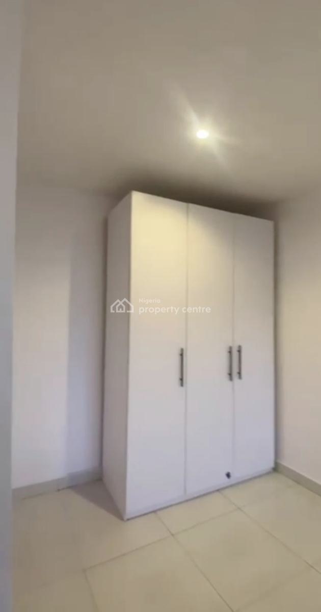 New Standard Ensuit 1 Bedroom Spacious Studio Apartment with Pool, Off Admiralty Way, Lekki Phase 1, Lekki, Lagos, Mini Flat (room and Parlour) for Sale