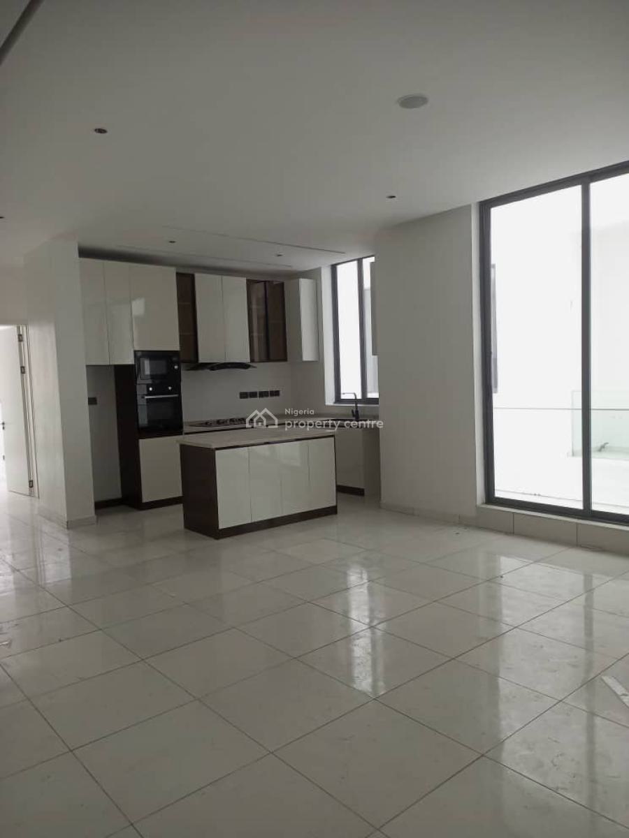 2 Bedrooms Fully Serviced Apartments, Rhs, Lekki Phase 1, Lekki, Lagos, Flat / Apartment for Sale