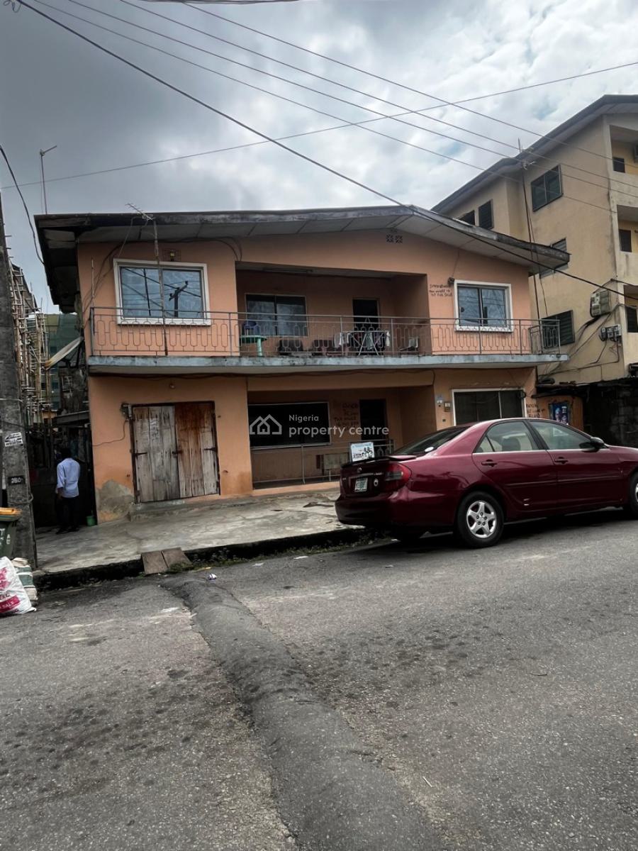 a Storey Building on  Adeniyi Jones Approximately 560sqmts, Adeniyi Jones Ikeja, Adeniyi Jones, Ikeja, Lagos, Block of Flats for Sale
