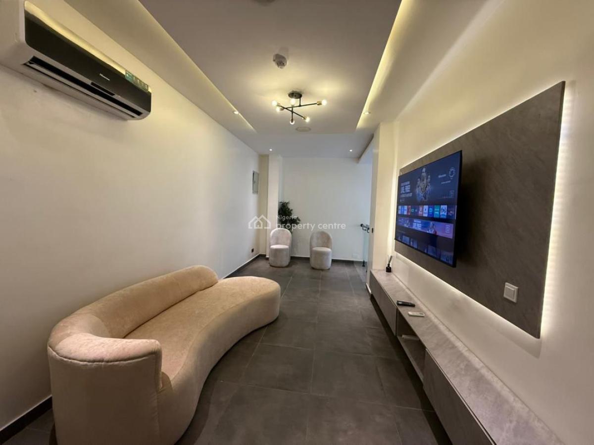 Our Lovely City View 1 Bedroom Apartment Is Available From Today, Lekki Phase 1, Lekki, Lagos, Flat / Apartment Short Let