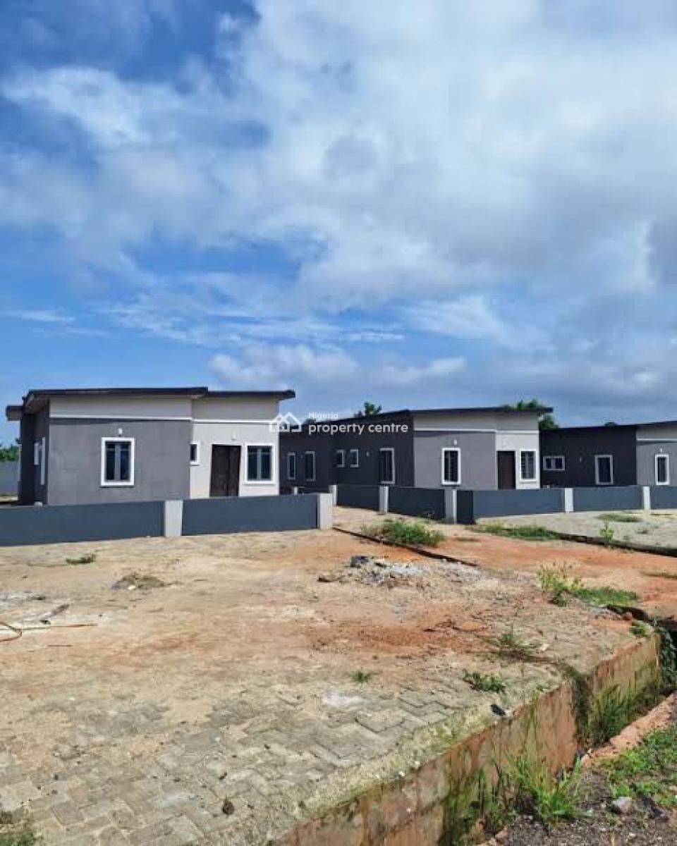 Exclusively Built 3 Bedroom Bungalow with Topnotch Facilities, 7/9 Queens Home Obafemi Owode, Obafemi Owode, Ogun, Detached Bungalow for Sale