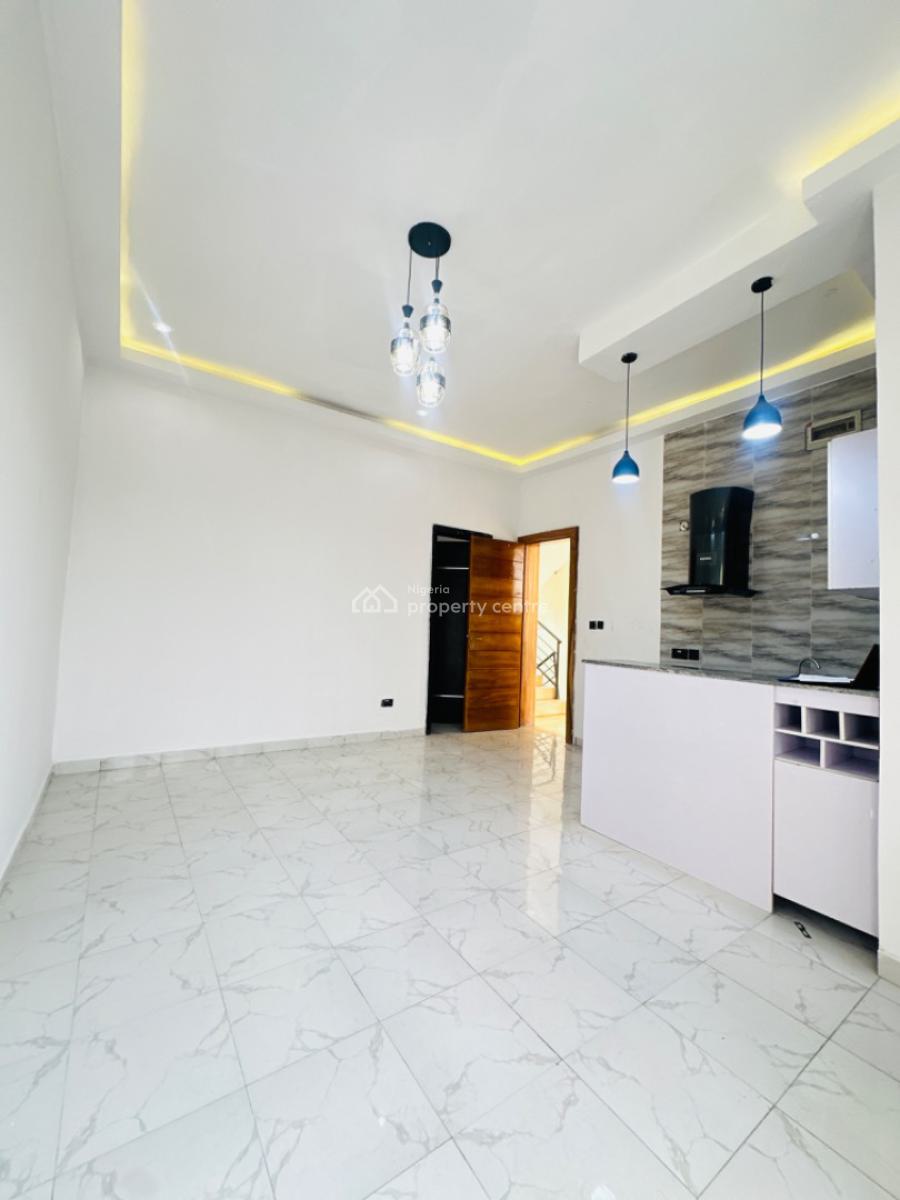 Serviced 1bedroom Apartment Available, New Road, Lekki, Lagos, Mini Flat (room and Parlour) for Rent