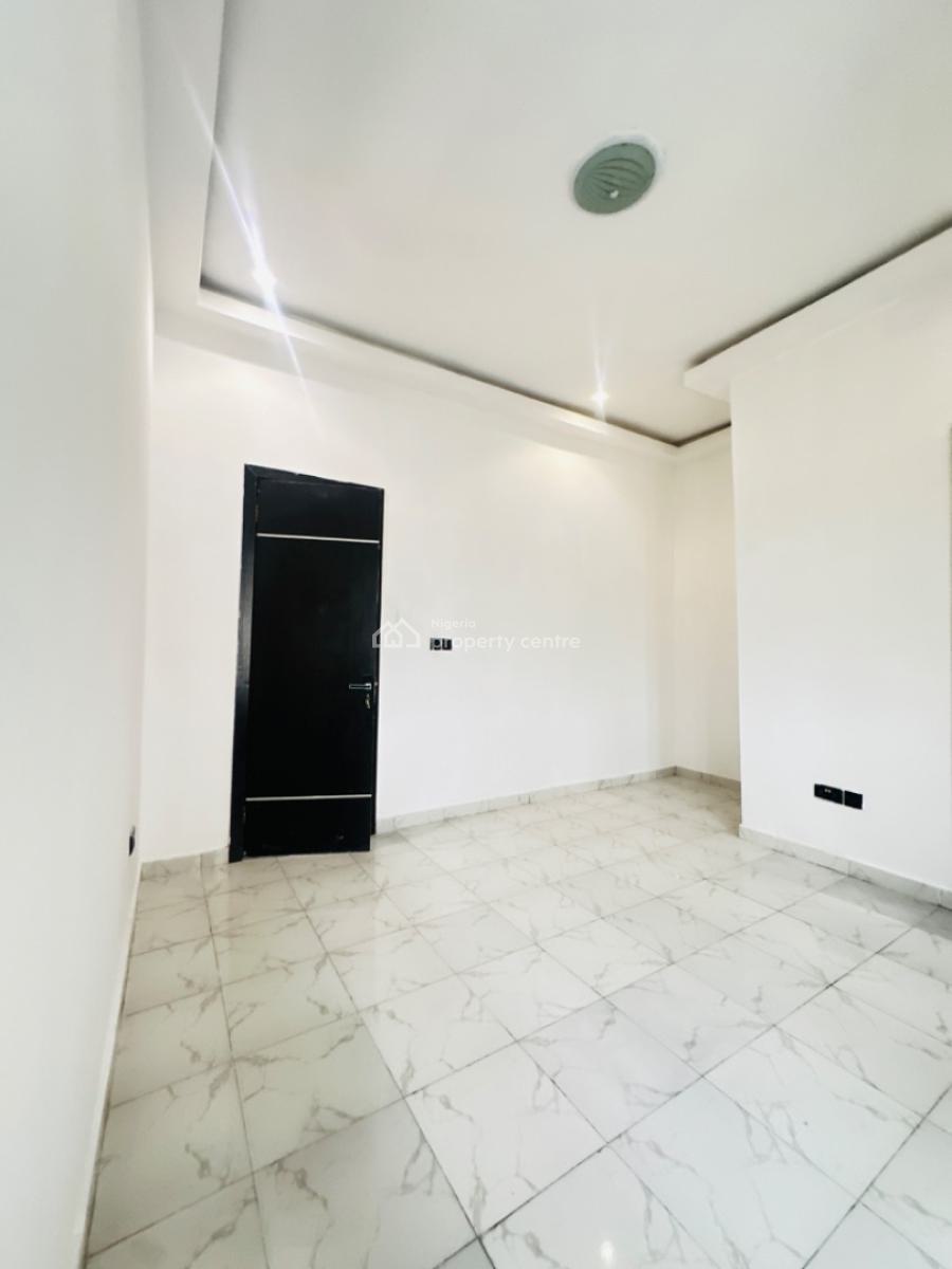 Serviced 1bedroom Apartment Available, New Road, Lekki, Lagos, Mini Flat (room and Parlour) for Rent