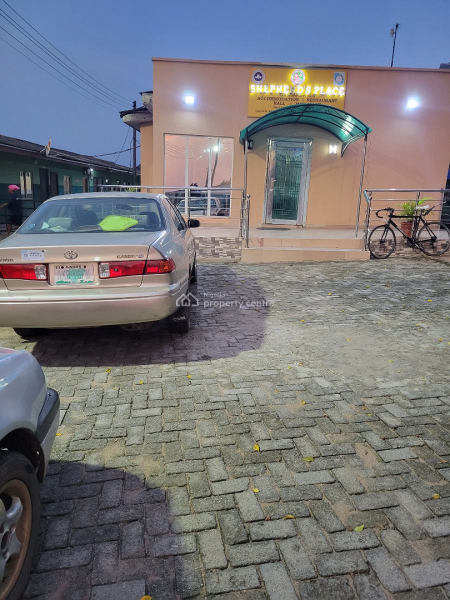 Three Bedrooms Apartment with Magnificent Facilities, 1, Diligence Road, Rccg Camp, Mowe Ofada, Ogun, Flat / Apartment Short Let