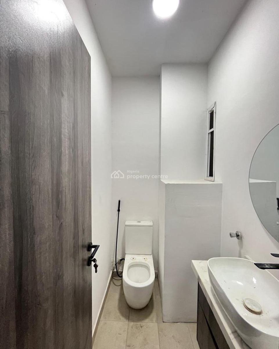 Lovely 3 Bedroom Apartment with Bq, Osapa London, Osapa, Lekki, Lagos, Block of Flats for Sale