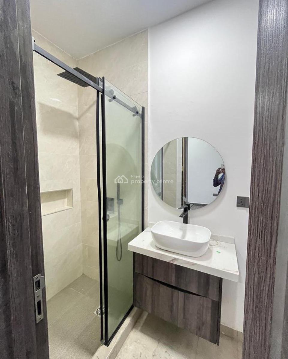 Lovely 3 Bedroom Apartment with Bq, Osapa London, Osapa, Lekki, Lagos, Block of Flats for Sale