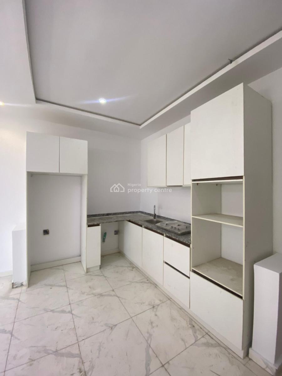 Affordable 3 Bedroom Apartment Ideal for Shortstay Investment, Luxury Fully Serviced Apartments Within an Estate, Ikate, Lekki, Lagos, Block of Flats for Sale