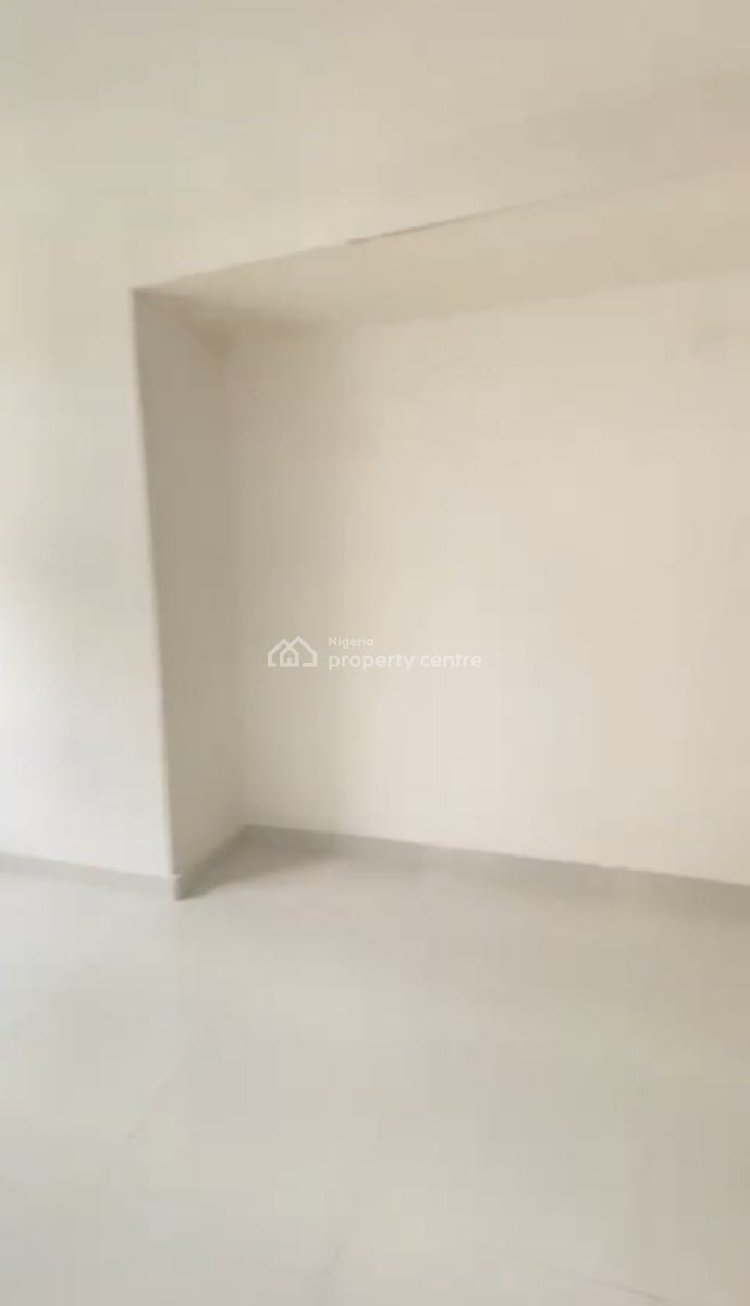 5 Bedroom Town House with a Room Bq, Richmond Pearl Estate, Lekki Phase 1, Lekki, Lagos, Semi-detached Duplex for Rent